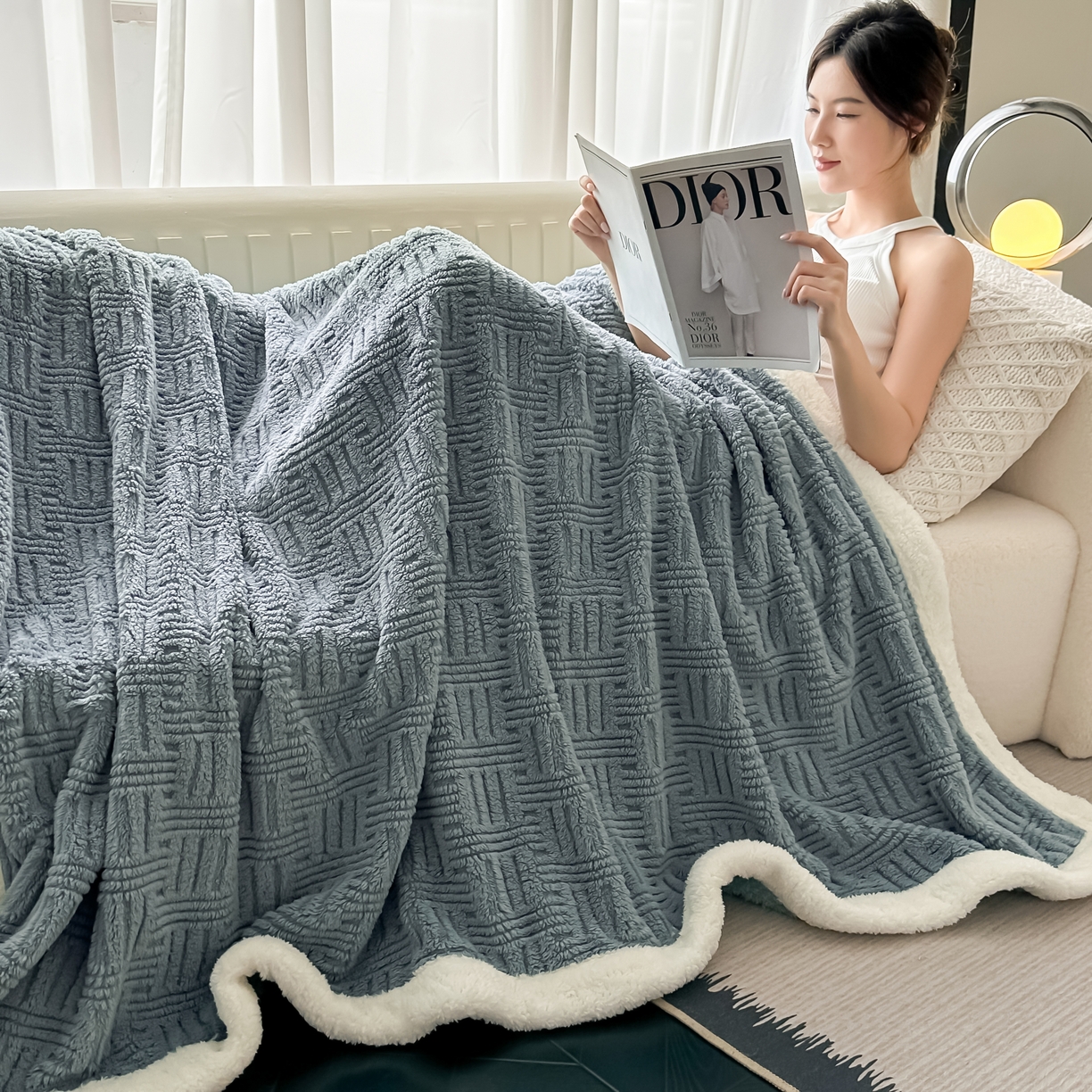 91家纺网 家纺一手货源 找家纺 永耀家纺 2025新款横竖格单层双面绒毛毯 冰川灰