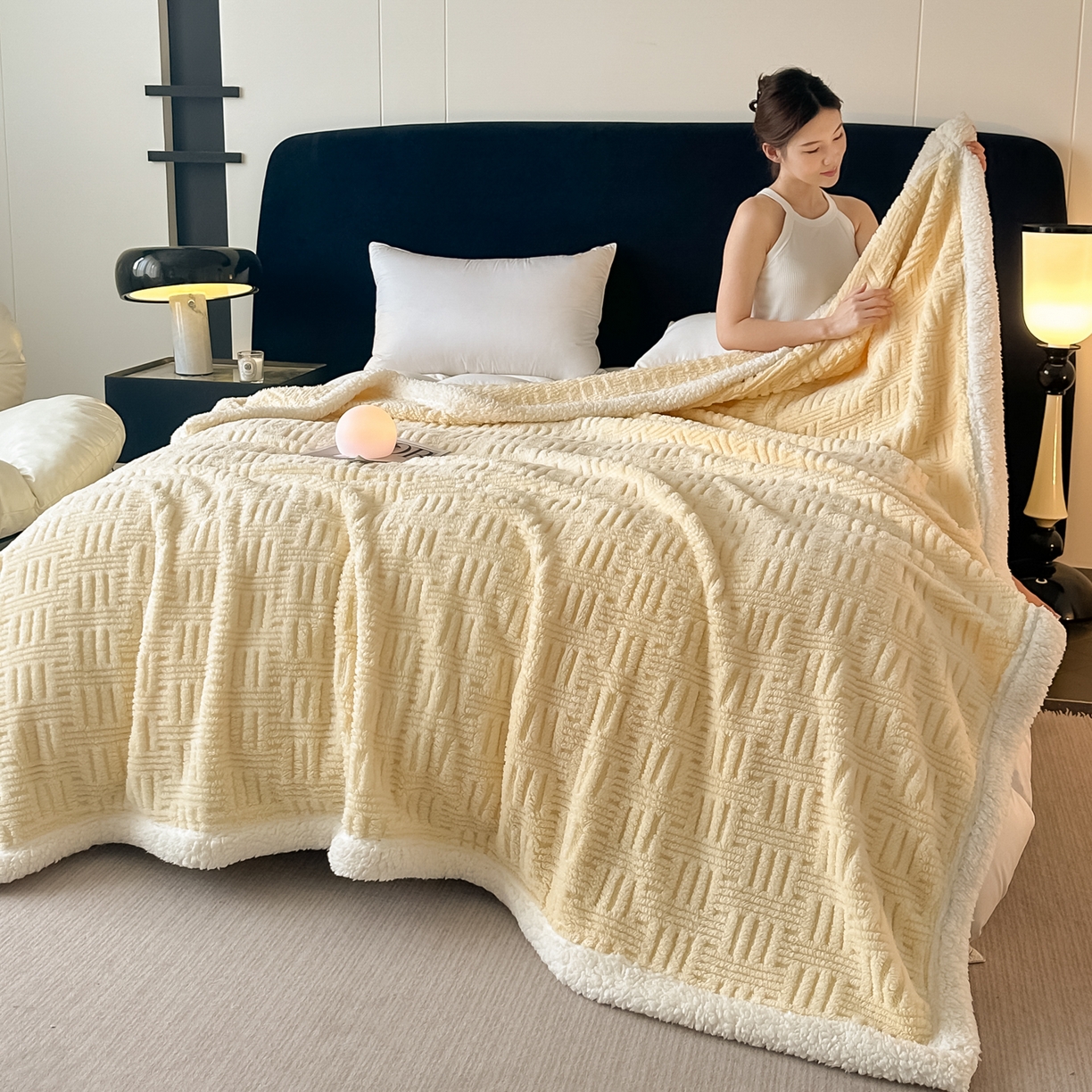 91家纺网 家纺一手货源 找家纺 永耀家纺 2025新款横竖格单层双面绒毛毯 稻香黄