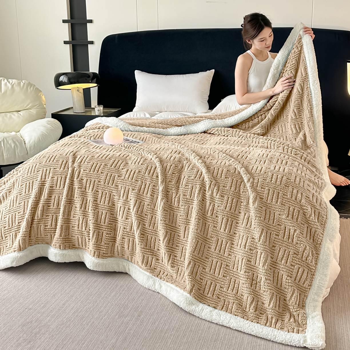 91家纺网 家纺一手货源 找家纺 永耀家纺 2025新款横竖格单层双面绒毛毯 深卡其