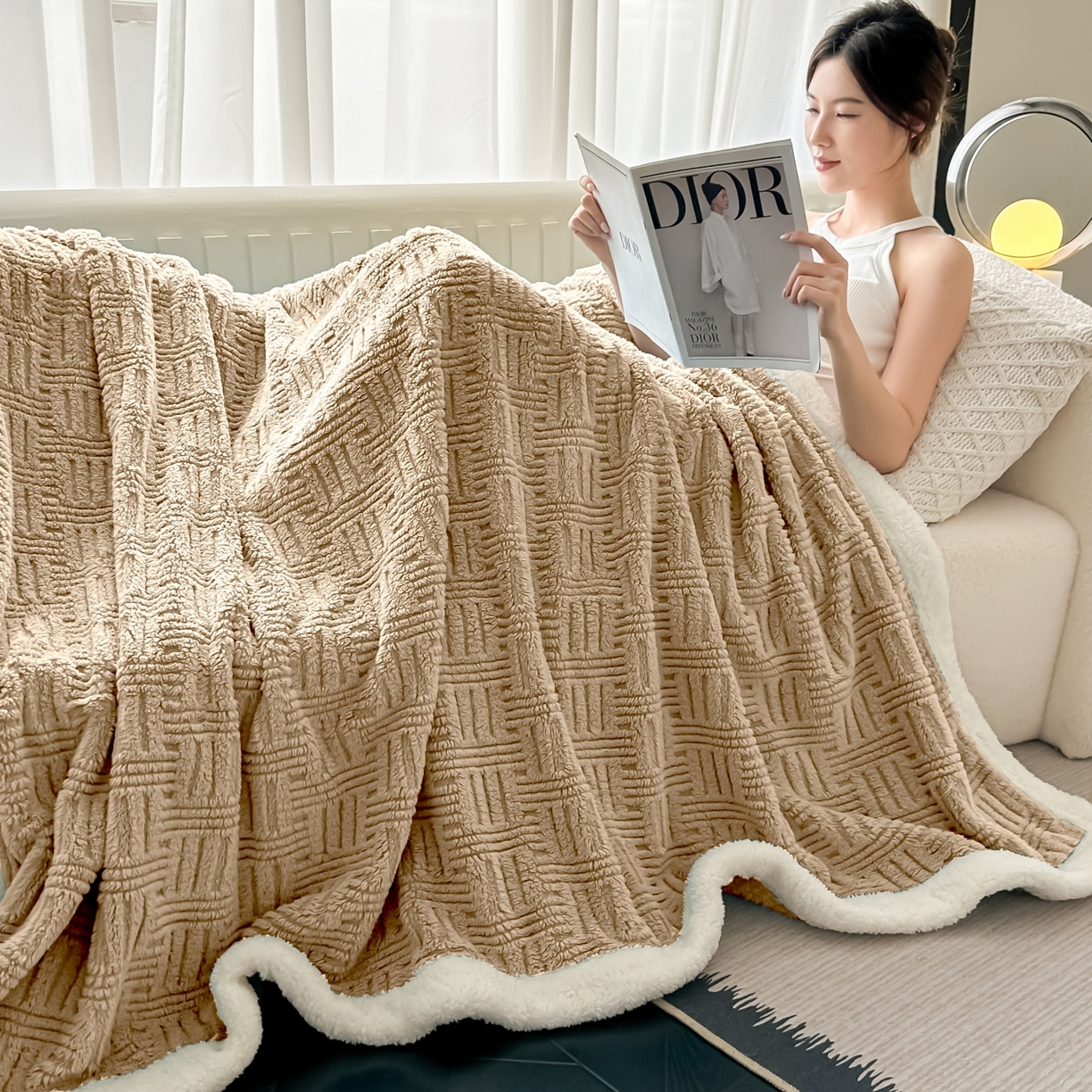 91家纺网 家纺一手货源 找家纺 永耀家纺 2025新款横竖格单层双面绒毛毯 深卡其