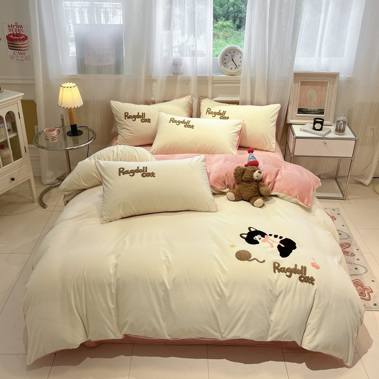 91家纺网 家纺一手货源 找家纺 麦空家居 2025新款高克重A类A版宝宝绒B版牛奶绒毛巾绣三件套四件套 哈基咪-奶白