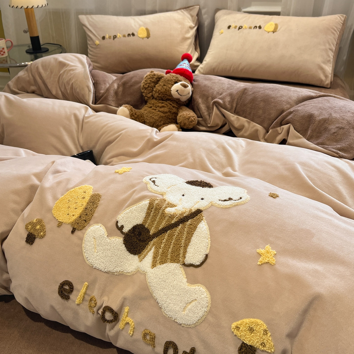 麦空家居 2025新款高克重A类A版宝宝绒B版牛奶绒毛巾绣三件套四件套 小象-香槟