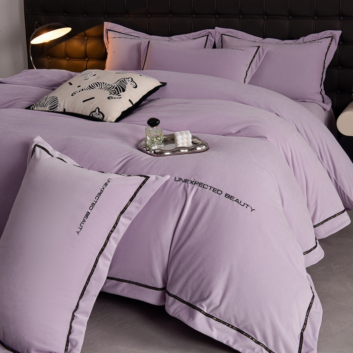 91家纺网 家纺一手货源 找家纺 （总）米奈家居 2025新款宝宝绒压线织带四件套-法拉