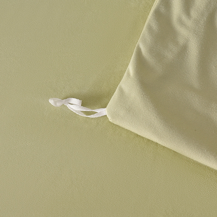 91家纺网 家纺一手货源 找家纺 米奈家居 2025新款宝宝绒压线织带四件套-法拉 法拉-元气绿