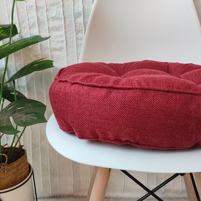 91家纺网 家纺一手货源 找家纺 李帅家居 2025新款加厚透气舒适圆形立体亚麻坐垫 圆形立体酒红