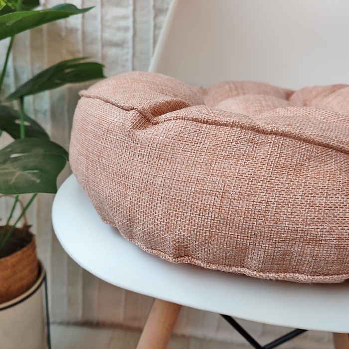 91家纺网 家纺一手货源 找家纺 李帅家居 2025新款加厚透气舒适圆形立体亚麻坐垫 圆形立体淡粉
