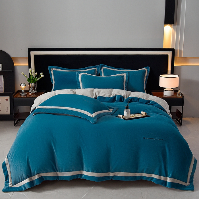 91家纺网 家纺一手货源 找家纺 米奈家居 2025新款宝宝绒撞色拼角四件套-罗兰 故宫蓝