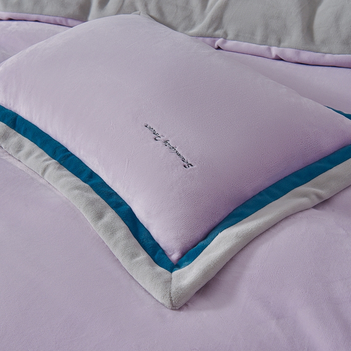 91家纺网 家纺一手货源 找家纺 米奈家居 2025新款宝宝绒撞色拼角四件套-罗兰 香芋紫