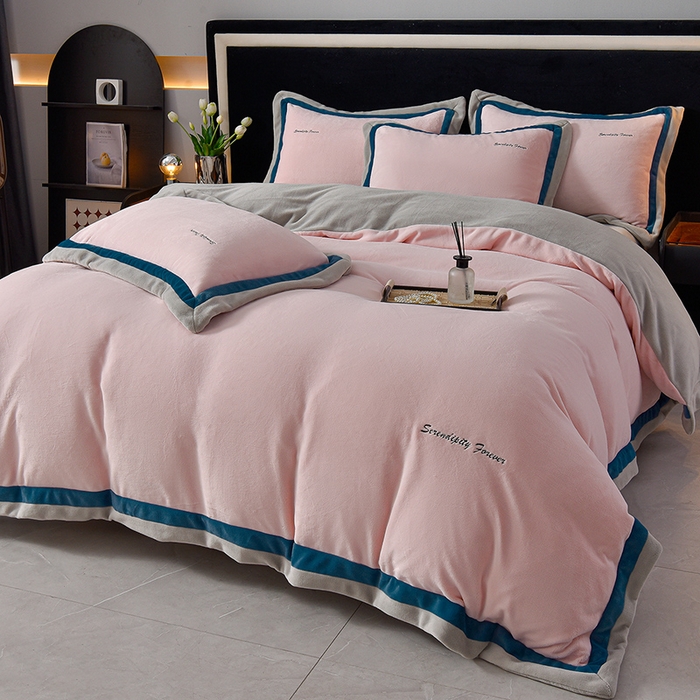 91家纺网 家纺一手货源 找家纺 米奈家居 2025新款宝宝绒撞色拼角四件套-罗兰 元气粉