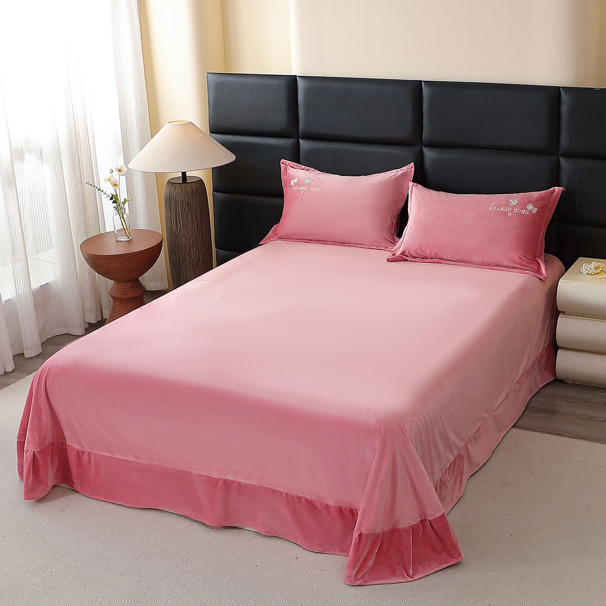 91家纺网 家纺一手货源 找家纺 晶缦家纺 2025新款高克重全消光蚕丝绒刺绣花四件套 初羡-豆沙