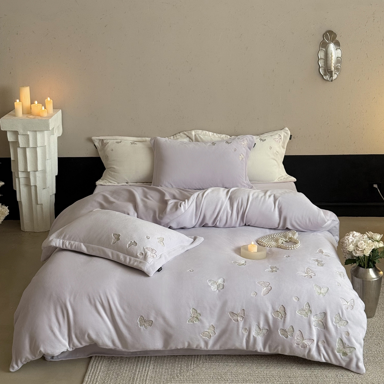 91家纺网 家纺一手货源 找家纺 鹿班家居 2025新款冬季高克重牛奶绒精密刺绣系列四件套-温柔浅梦（标准会员-10元） 温柔浅梦-紫色