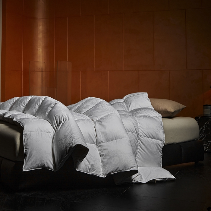 91家纺网 家纺一手货源 找家纺 暖羽屋羽绒馆 2025新款鹅绒丝被芯 盛世典雅羽绒被子 双人羽毛被 2米婚庆春秋被芯 盛世典雅 白