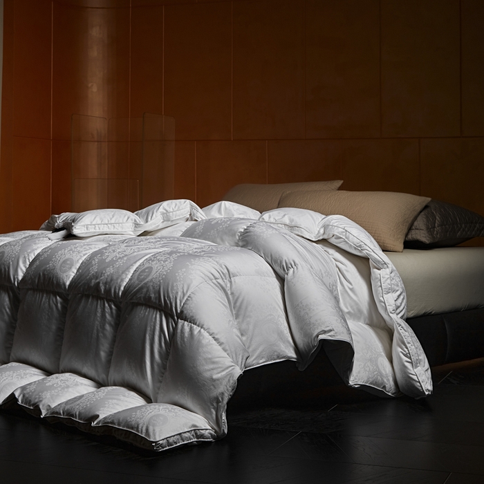 91家纺网 家纺一手货源 找家纺 暖羽屋羽绒馆 2025新款鹅绒丝被芯 盛世典雅羽绒被子 双人羽毛被 2米婚庆春秋被芯 盛世典雅 白