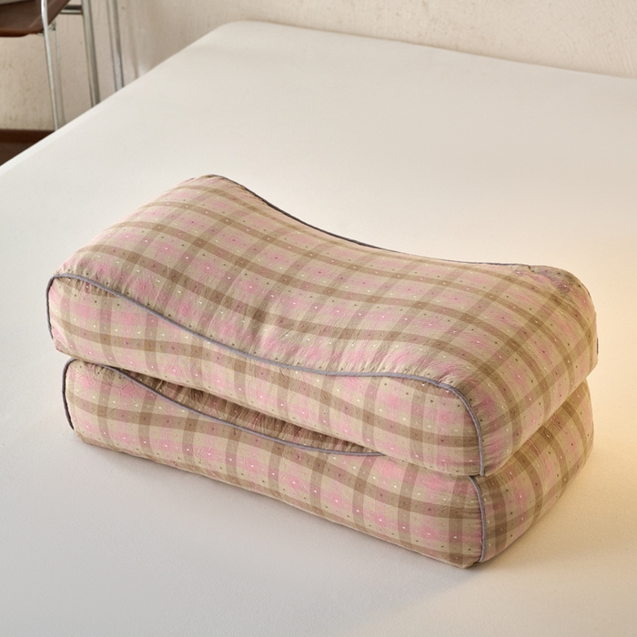 91家纺网 家纺一手货源 找家纺 明星枕业 2025新款全棉水洗棉提花荞麦枕头颈椎枕成人护颈助眠枕单人枕芯内胆可拆洗 波浪枕-粉色