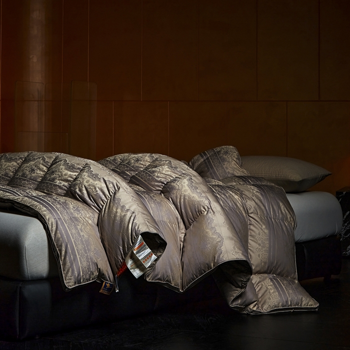 91家纺网 家纺一手货源 找家纺 （总）暖羽屋羽绒馆 2025新款鹅绒丝被芯 时空春秋被冬被 羽毛被子 羽绒被2米双人加厚秋冬被