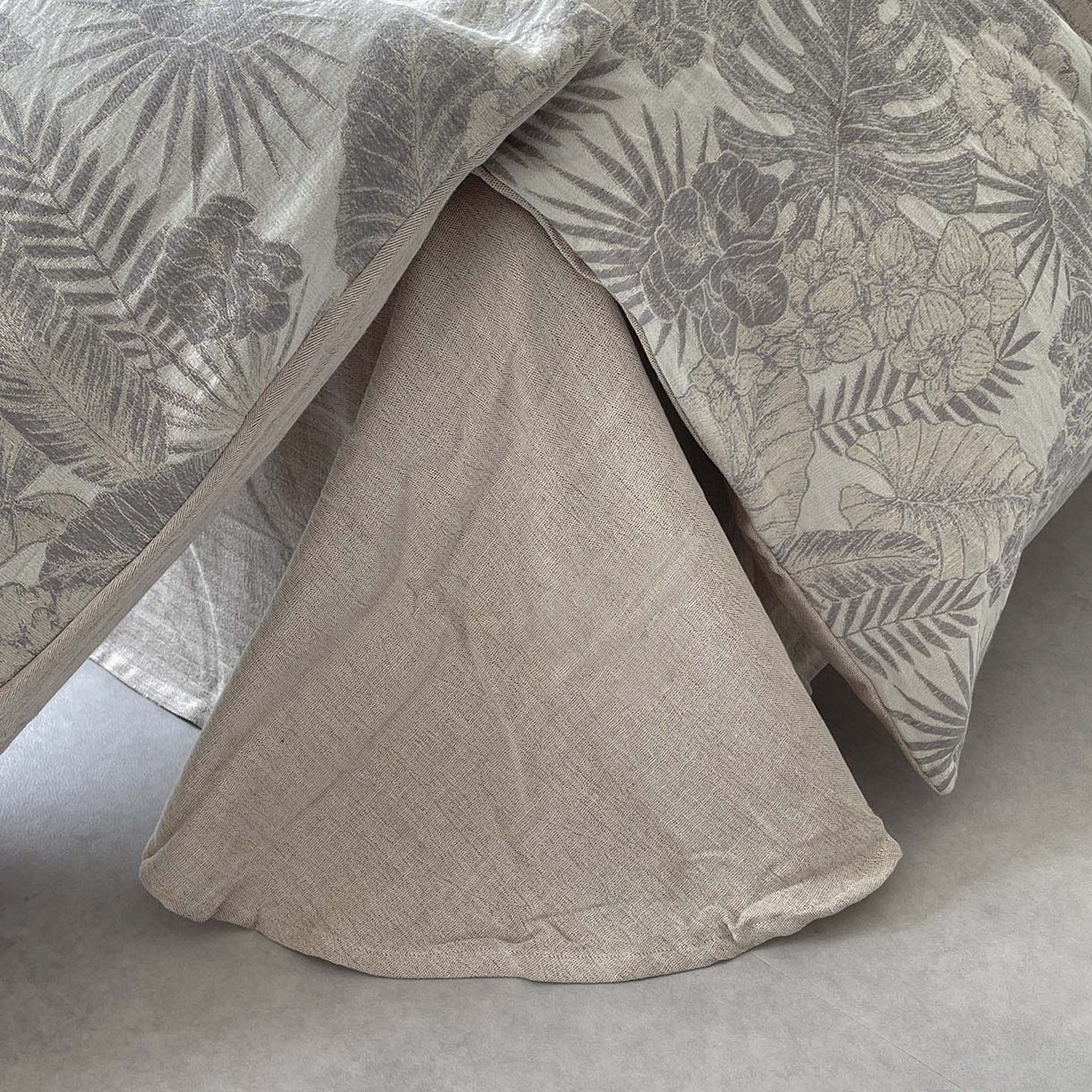 91家纺网 家纺一手货源 找家纺  2025新款秋冬新款色织提花棉麻四件套纯棉全棉复古风素色亚麻高级感工艺款床上用品 茉宜-灰