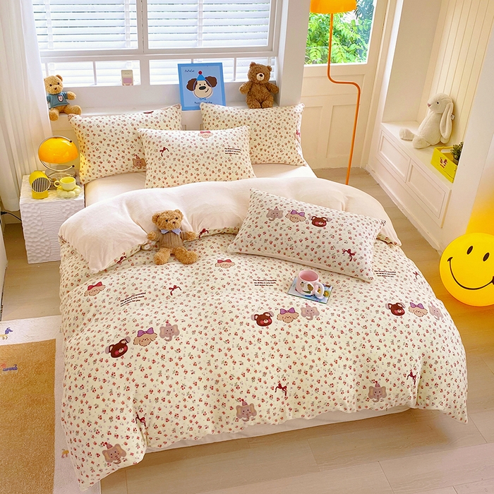 91家纺网 家纺一手货源 找家纺 YYDS网供  2025新款ins风牛奶绒四件套萌趣卡通三件套花卉单被套秋冬软fufu防静电 动物乐园