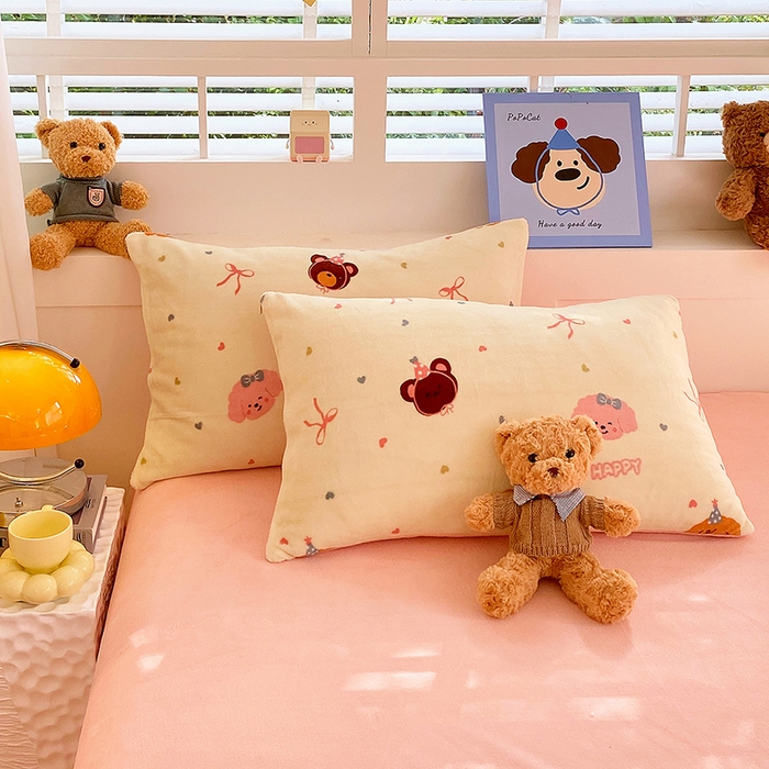 91家纺网 家纺一手货源 找家纺 YYDS网供  2025新款ins风牛奶绒四件套萌趣卡通三件套花卉单被套秋冬软fufu防静电 多彩缤纷美梦