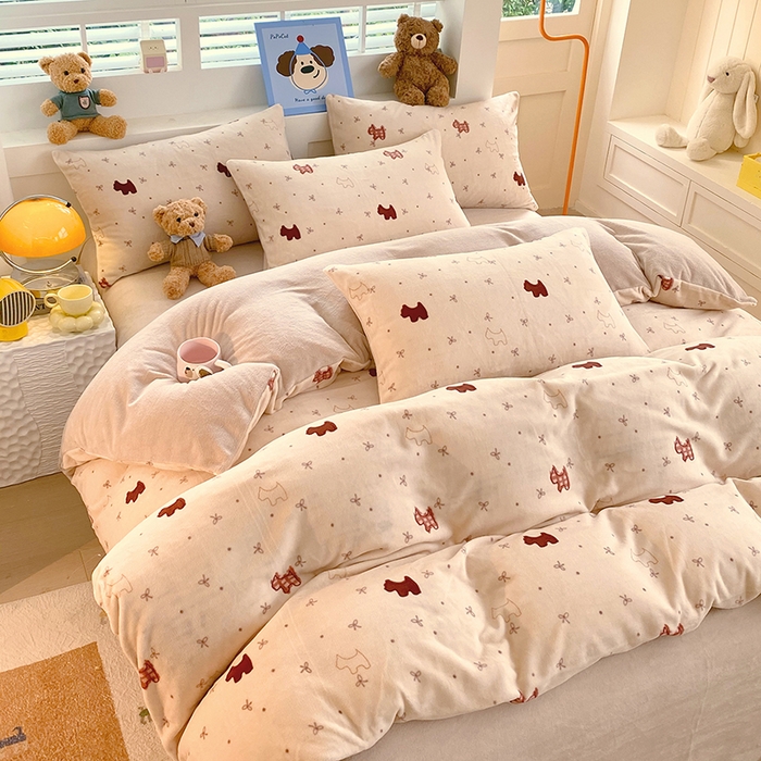 91家纺网 家纺一手货源 找家纺 YYDS网供  2025新款ins风牛奶绒四件套萌趣卡通三件套花卉单被套秋冬软fufu防静电 欢乐奶油小狗