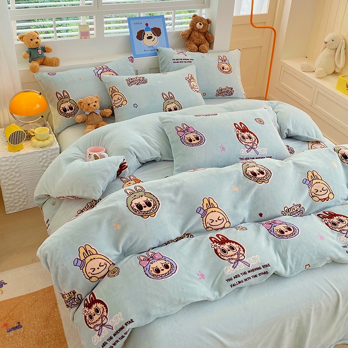 91家纺网 家纺一手货源 找家纺 YYDS网供  2025新款ins风牛奶绒四件套萌趣卡通三件套花卉单被套秋冬软fufu防静电 拉布精灵