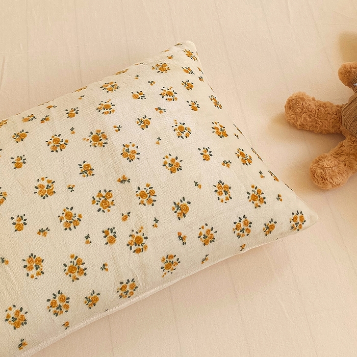 91家纺网 家纺一手货源 找家纺 YYDS网供  2025新款ins风牛奶绒四件套萌趣卡通三件套花卉单被套秋冬软fufu防静电 田国小花