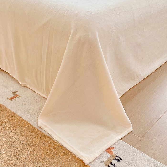 91家纺网 家纺一手货源 找家纺 YYDS网供  2025新款ins风牛奶绒四件套萌趣卡通三件套花卉单被套秋冬软fufu防静电 五彩星空点点