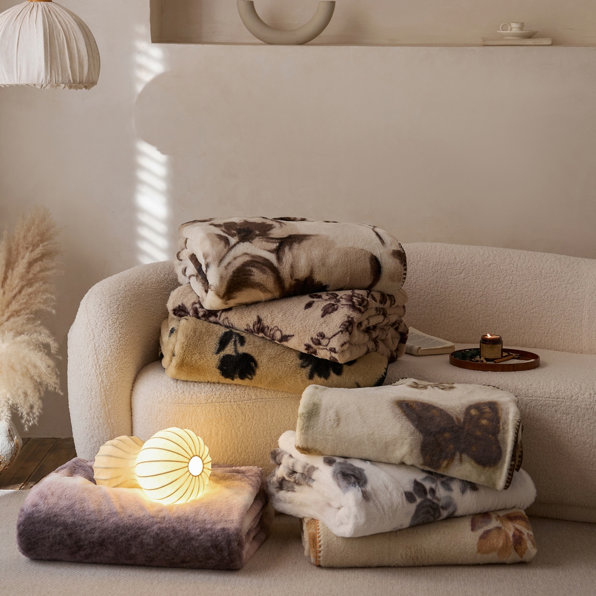 91家纺网 家纺一手货源 找家纺 宜代光年 2025新款小米貂印花复合绒毯毯子-系列一 组合