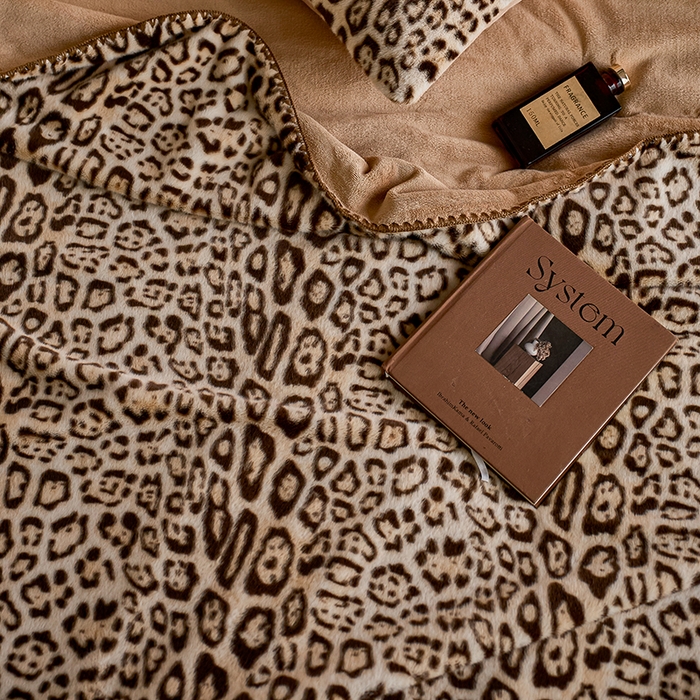 91家纺网 家纺一手货源 找家纺 （总）宜代光年 2025新款小米貂印花复合绒毯毯子-系列二