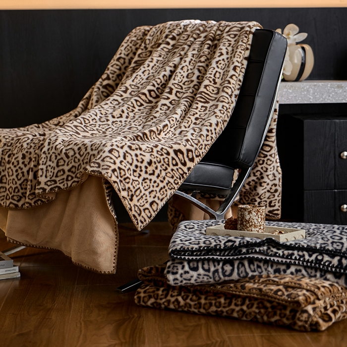 91家纺网 家纺一手货源 找家纺 宜代光年 2025新款小米貂印花复合绒毯毯子-系列二 组合