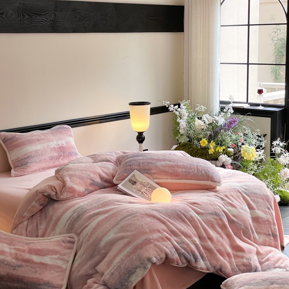 91家纺网 家纺一手货源 找家纺 宜代光年 2025新款小米貂兔绒印花牛奶绒保暖四件套 彩云追月