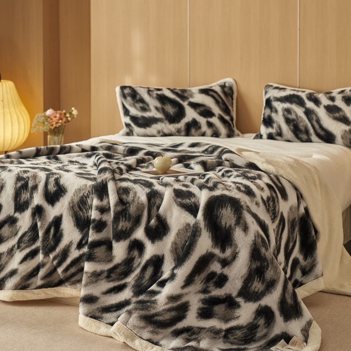 91家纺网 家纺一手货源 找家纺 （总）宜代光年 2025新款小米貂兔绒印花毛毯系列