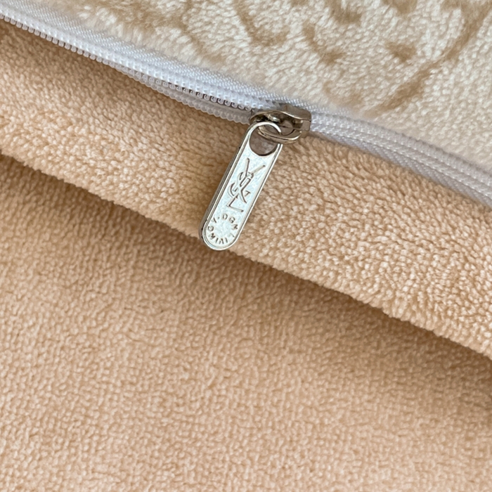 91家纺网 家纺一手货源 找家纺 （总）宜代光年 2025新款小米貂牛奶绒雕花四件套