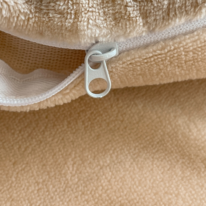 91家纺网 家纺一手货源 找家纺 宜代光年 2025新款小米貂牛奶绒雕花四件套 繁花似锦-咖