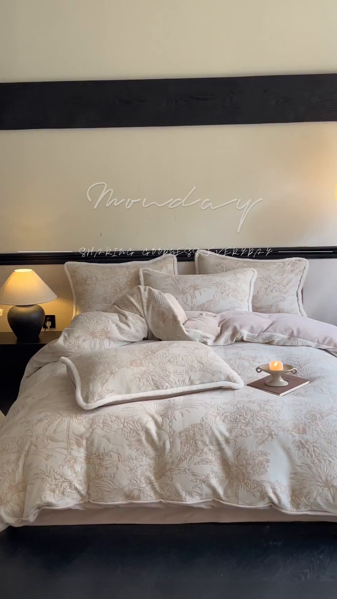 91家纺网 家纺一手货源 找家纺 （总）宜代光年 2025新款小米貂牛奶绒雕花四件套