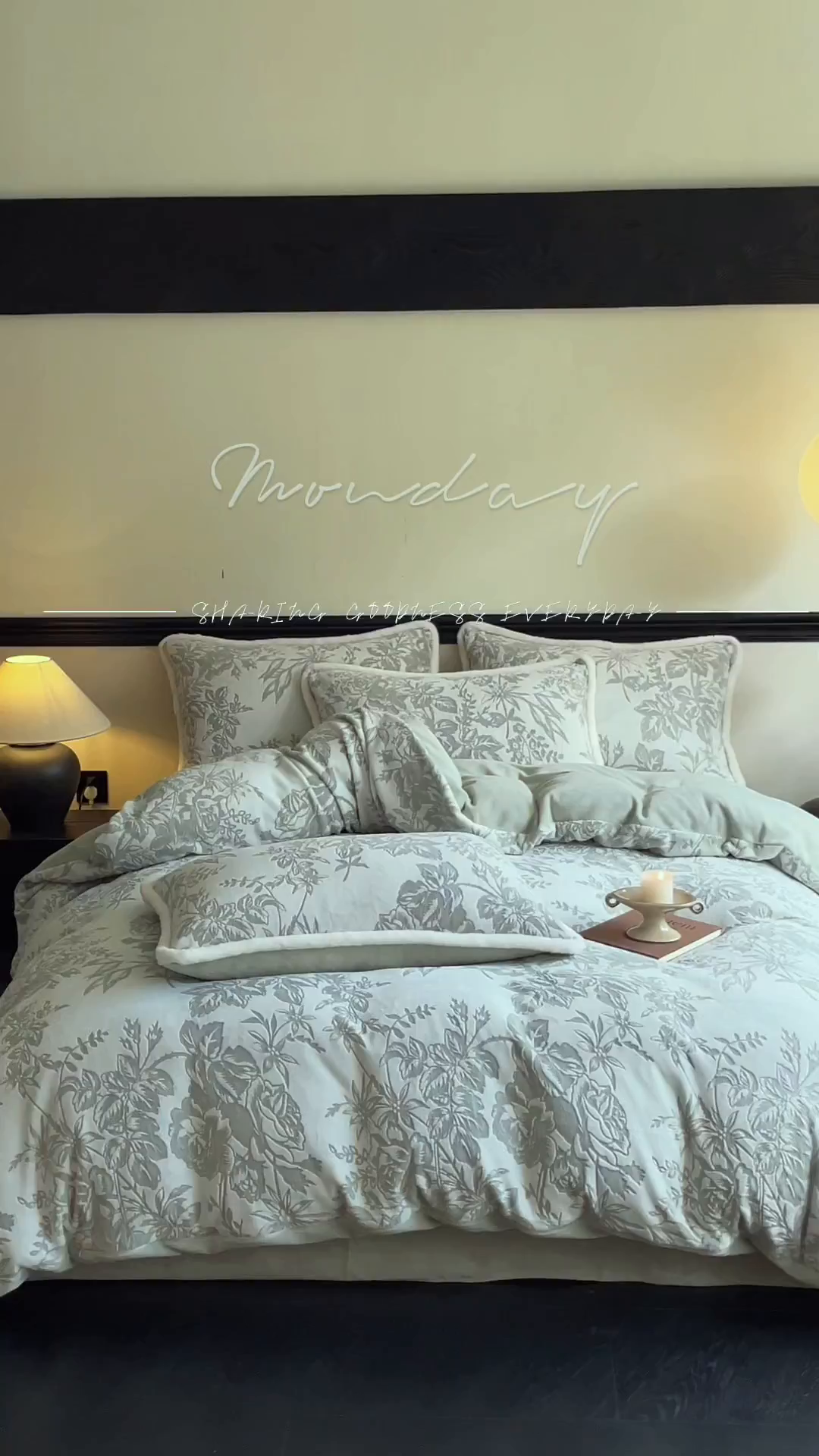 91家纺网 家纺一手货源 找家纺 宜代光年 2025新款小米貂牛奶绒雕花四件套 繁花似锦-绿