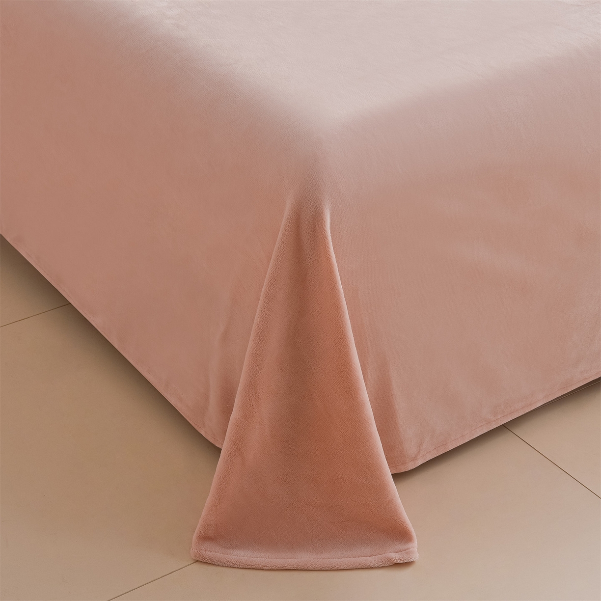 91家纺网 家纺一手货源 找家纺 鼎飞家纺 2025新款加厚牛奶绒蝴蝶绣花四件套-梦蝶 梦蝶-雅粉