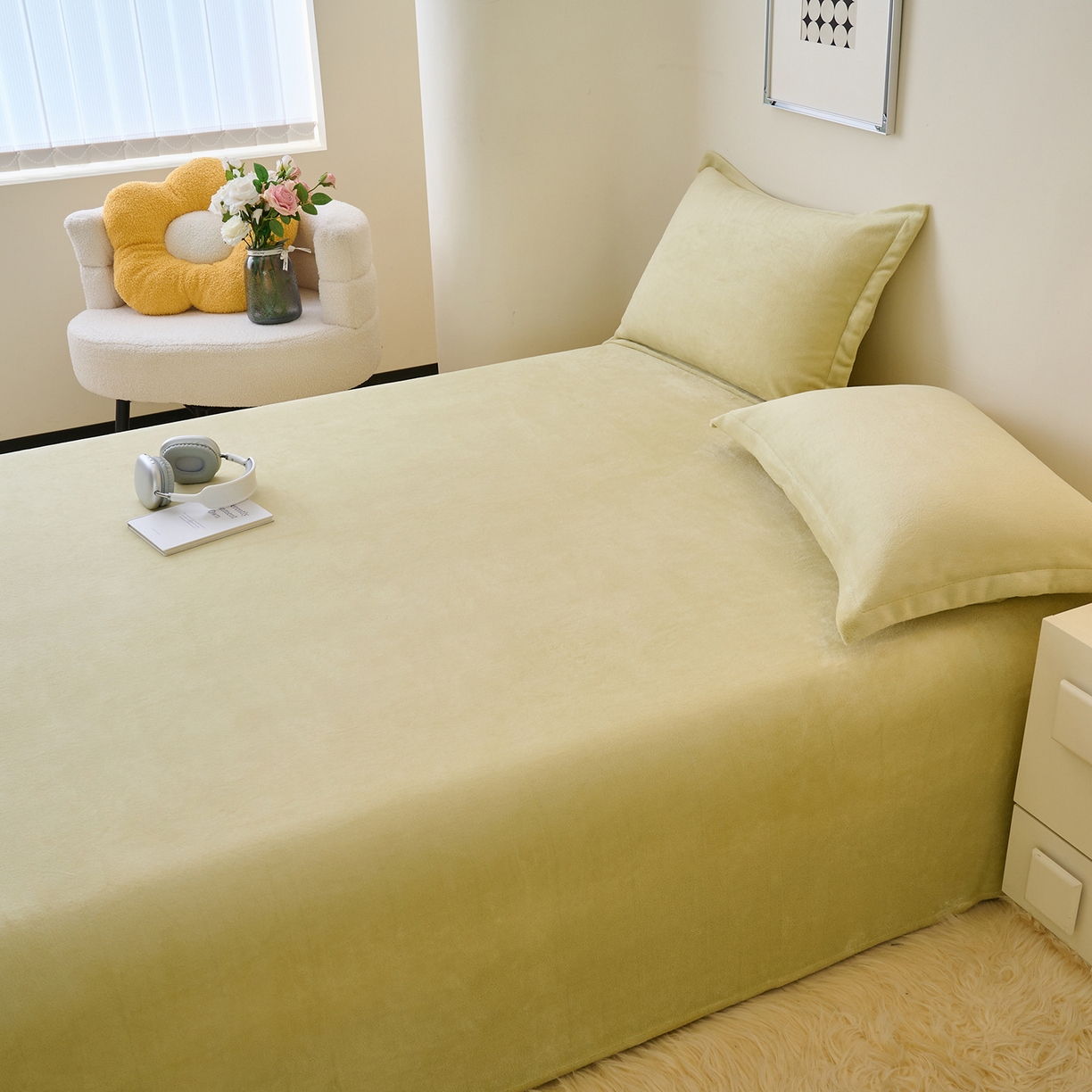 91家纺网 家纺一手货源 找家纺 简爱家纺 2025新款高克重牛奶绒枕套 橄榄绿