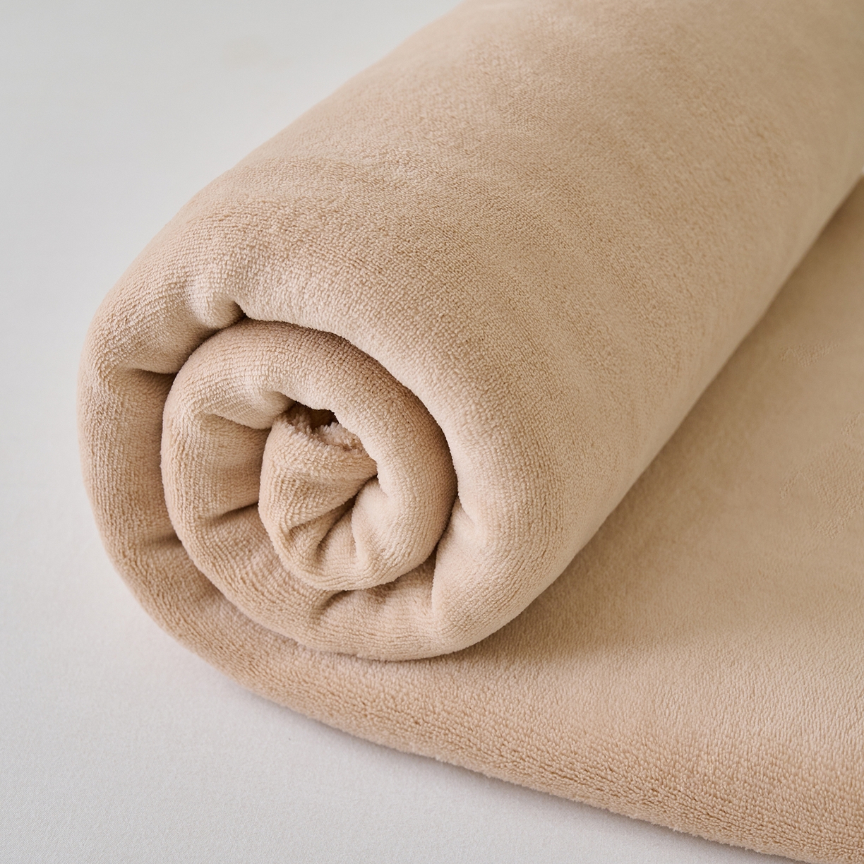 91家纺网 家纺一手货源 找家纺 简爱家纺 2025新款高克重牛奶绒枕套 卡其