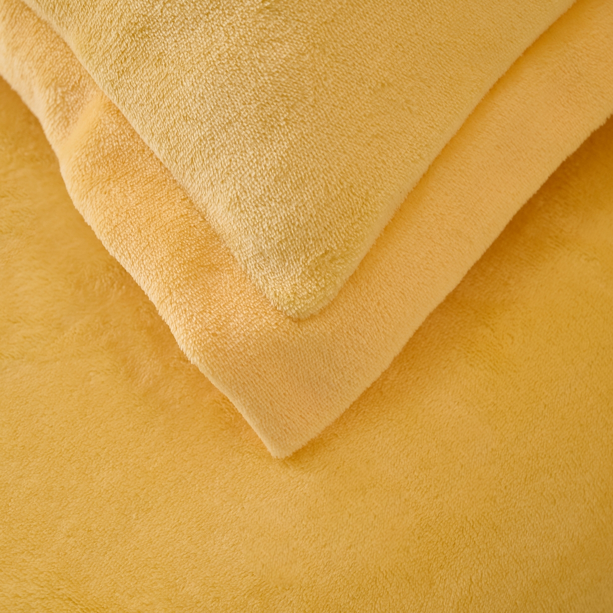 91家纺网 家纺一手货源 找家纺 简爱家纺 2025新款高克重牛奶绒枕套 柠檬黄