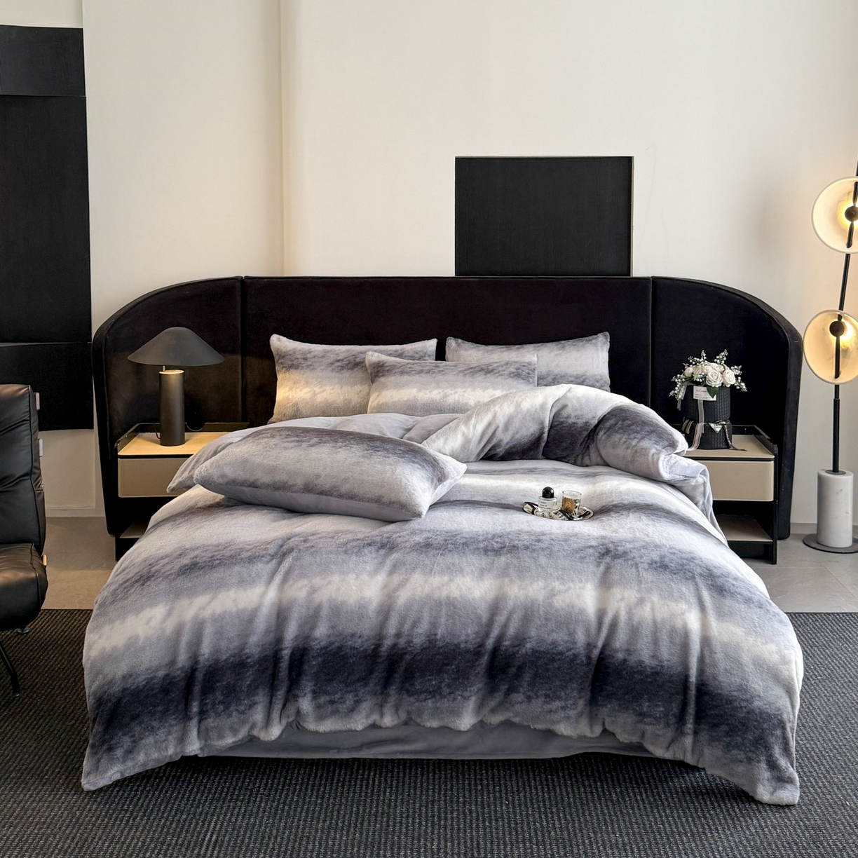 91家纺网 家纺一手货源 找家纺 宜代光年 2025新款小米貂法式中古风印花四件套 灰韵层叠