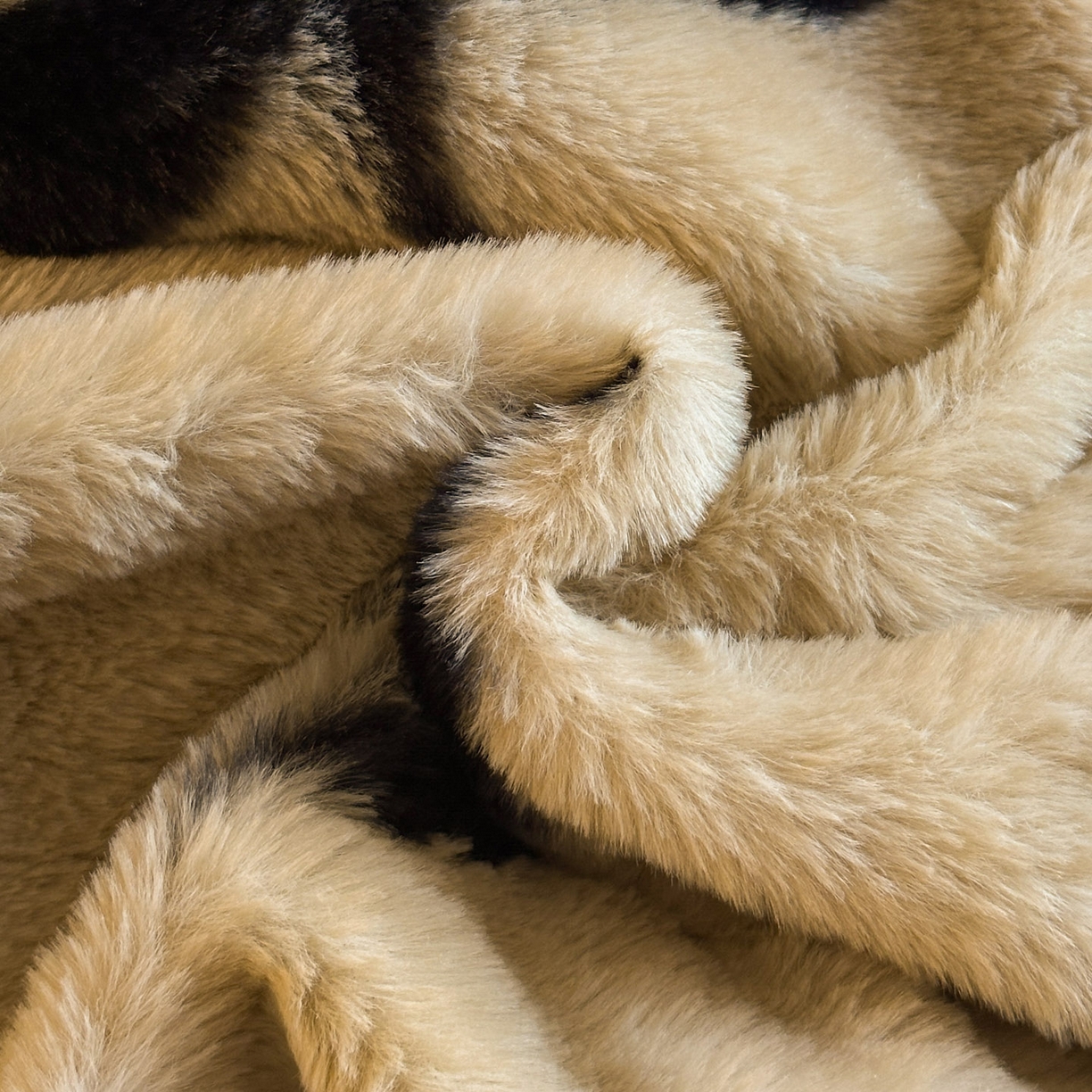 91家纺网 家纺一手货源 找家纺 宜代光年 2025新款小米貂法式中古风印花四件套 墨韵花影