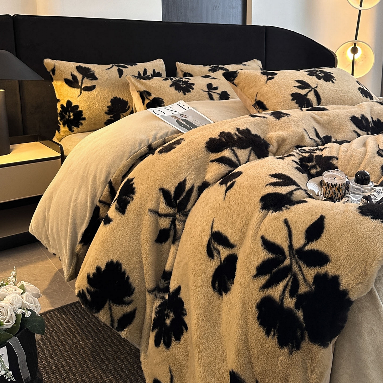 91家纺网 家纺一手货源 找家纺 宜代光年 2025新款小米貂法式中古风印花四件套 墨韵花影