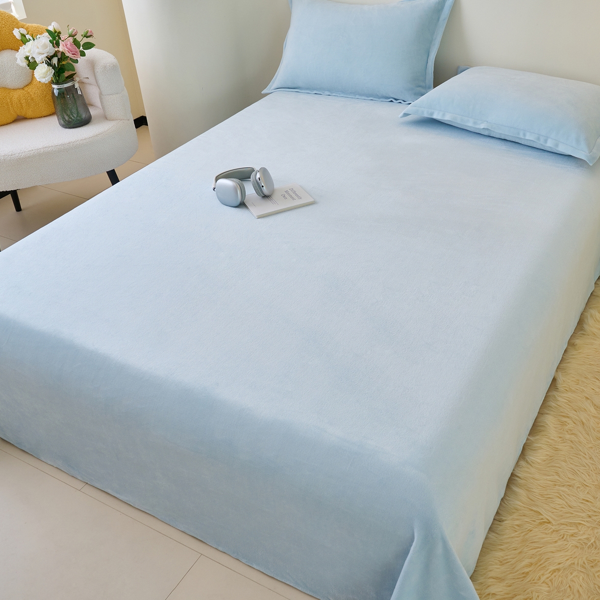 91家纺网 家纺一手货源 找家纺 简爱家纺 2025新款高克重牛奶绒枕套 天蓝