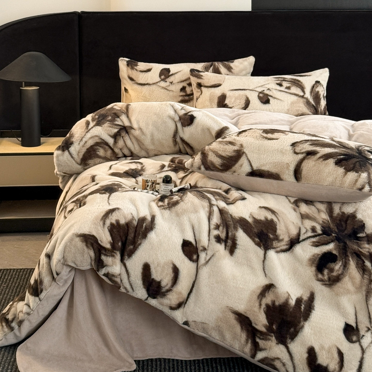 91家纺网 家纺一手货源 找家纺 （总）宜代光年 2025新款小米貂法式中古风印花四件套