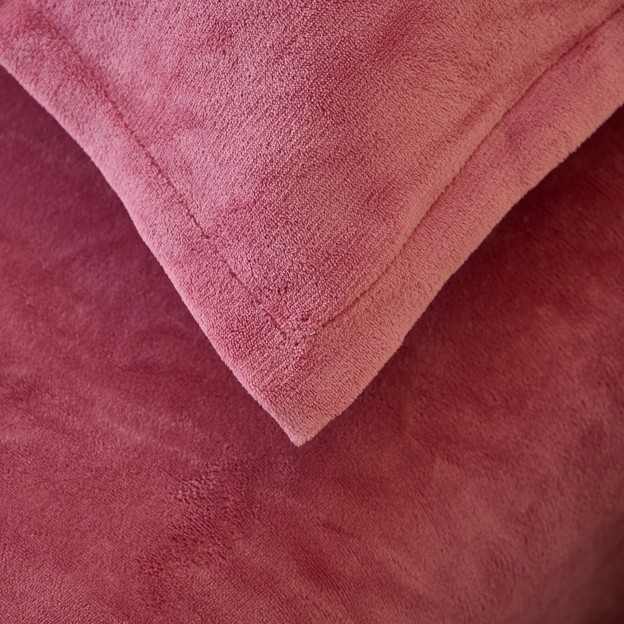 91家纺网 家纺一手货源 找家纺 （总）简爱家纺 2025新款高克重牛奶绒床单系列