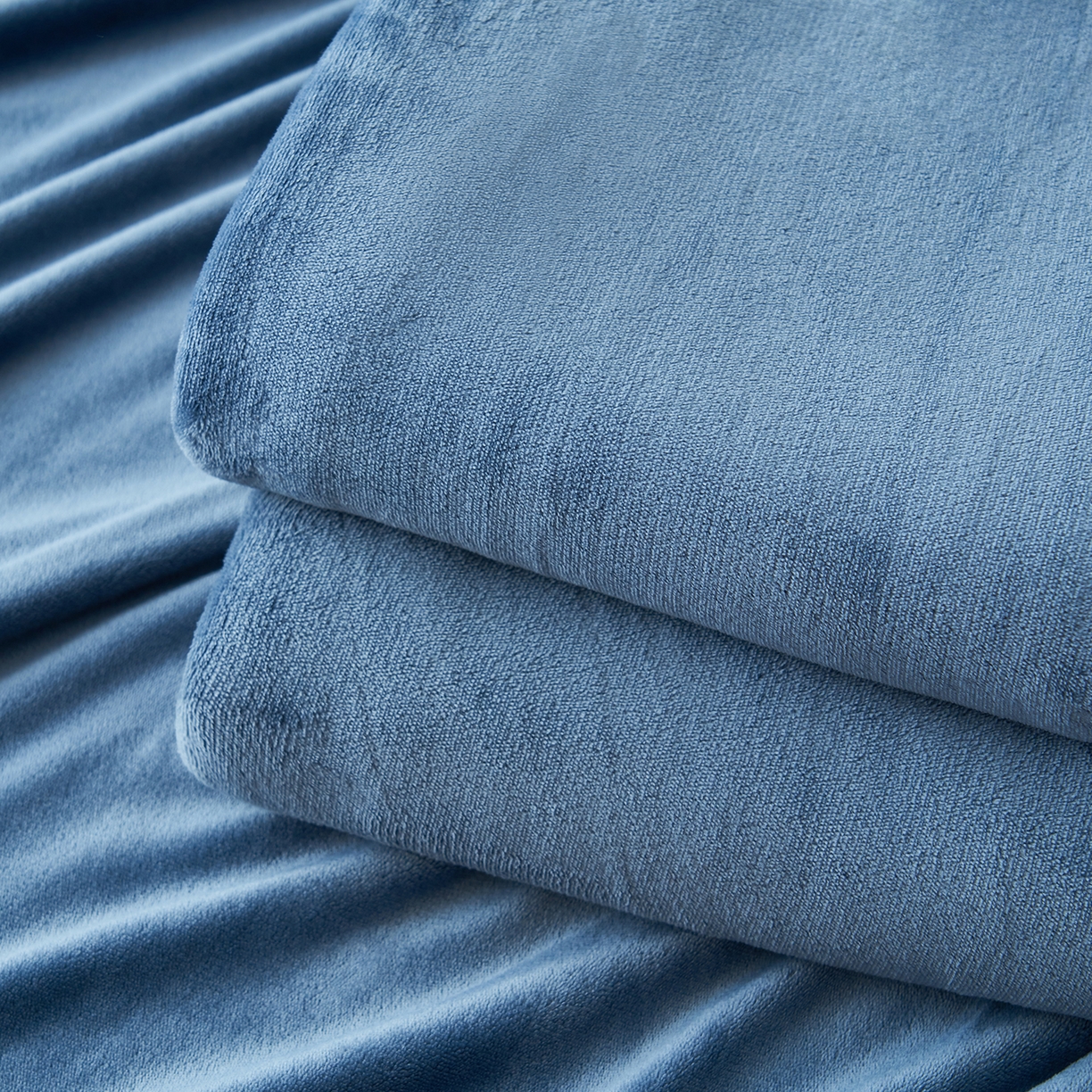 简爱家纺 2025新款高克重牛奶绒床单系列 宾利蓝