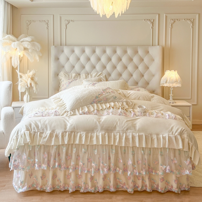 91家纺网 家纺一手货源 找家纺 瑞宝 2025新款宝宝绒重工刺绣花边床裙四件套-梦蝶 梦蝶-奶油米（控价 318起）