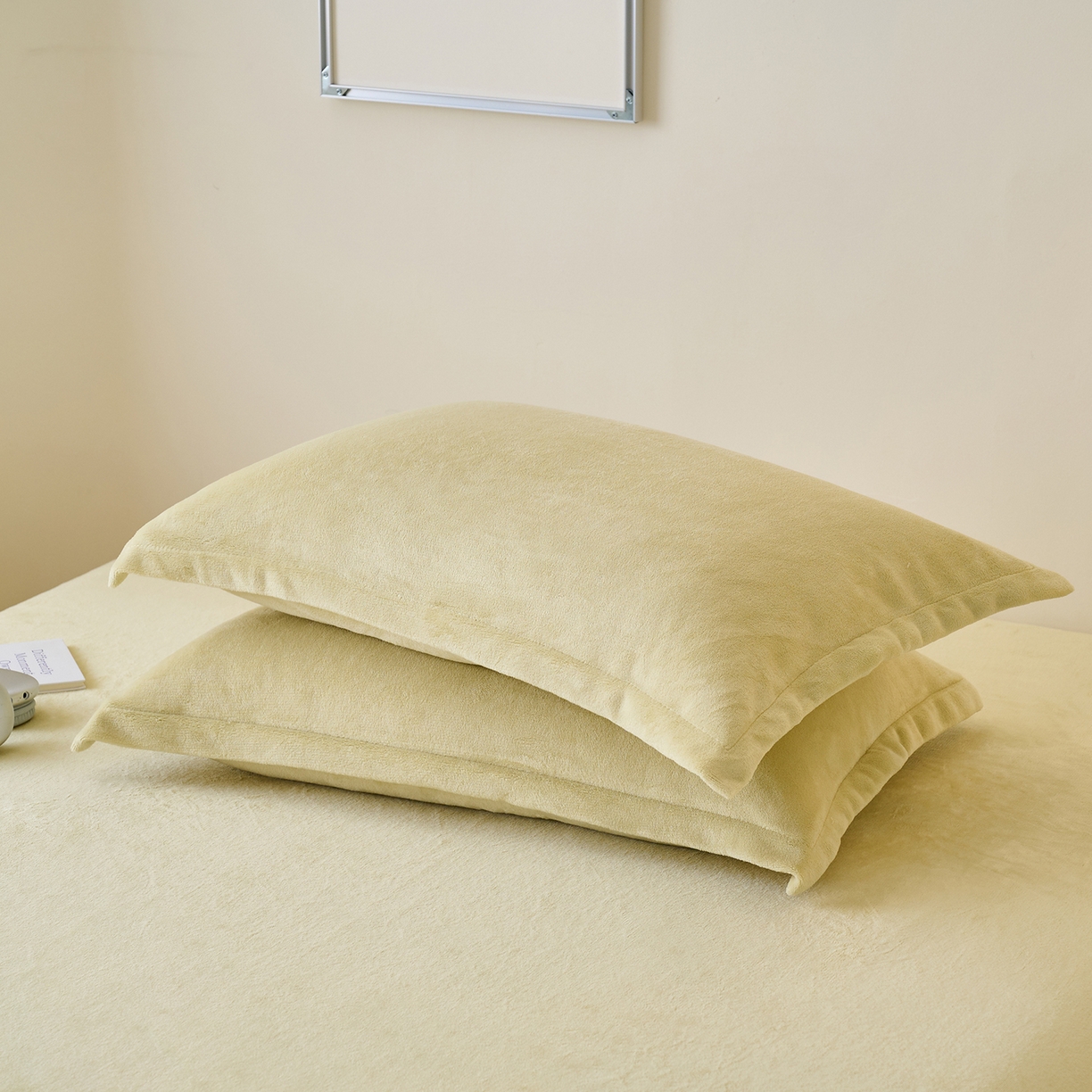 91家纺网 家纺一手货源 找家纺 简爱家纺 2025新款高克重牛奶绒床单系列 橄榄绿