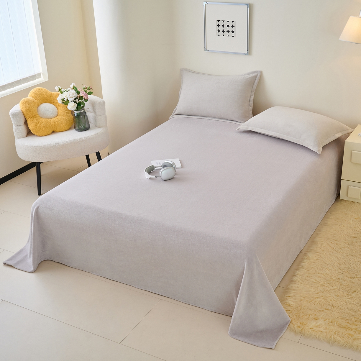 91家纺网 家纺一手货源 找家纺 简爱家纺 2025新款高克重牛奶绒床单系列 灰色