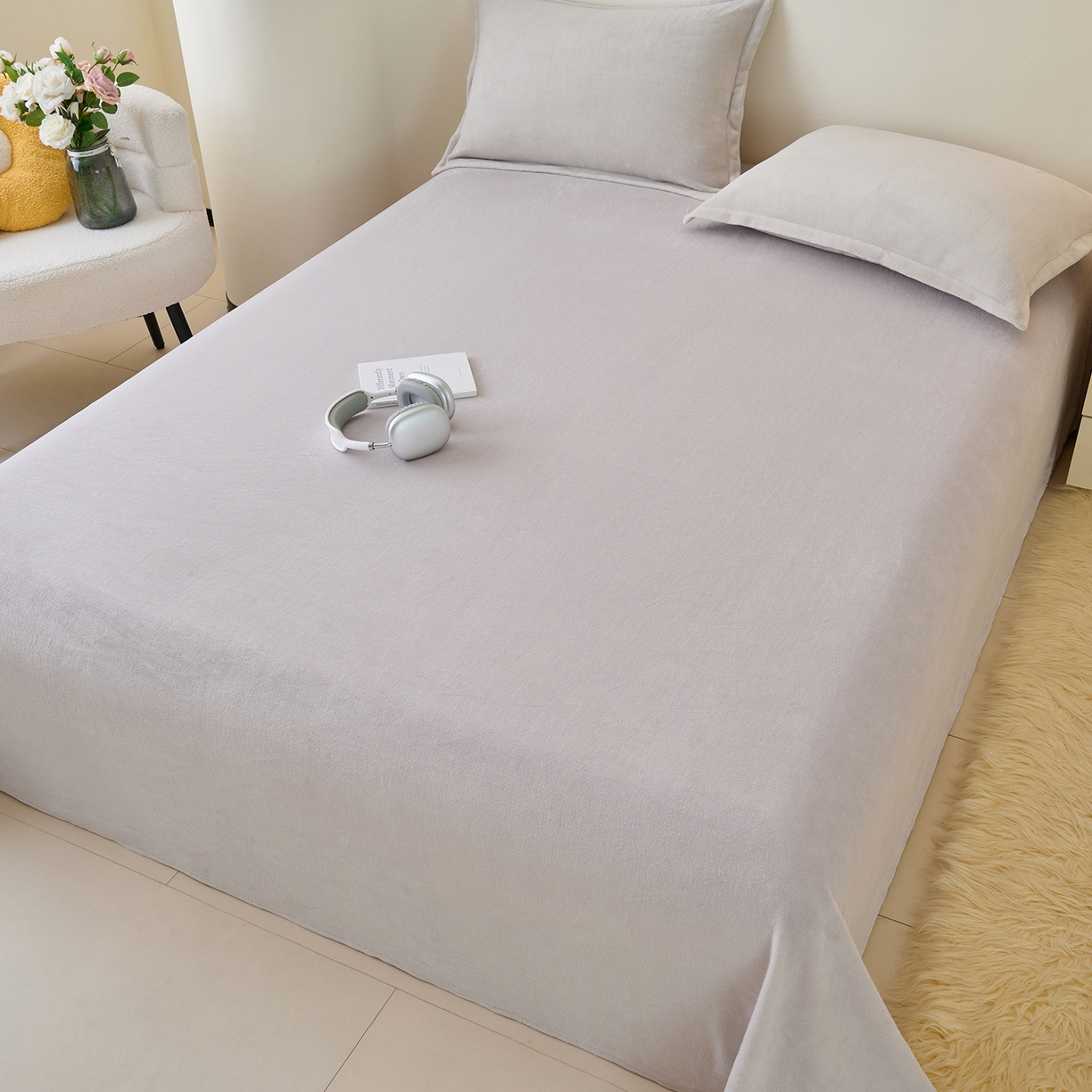 91家纺网 家纺一手货源 找家纺 简爱家纺 2025新款高克重牛奶绒床单系列 灰色